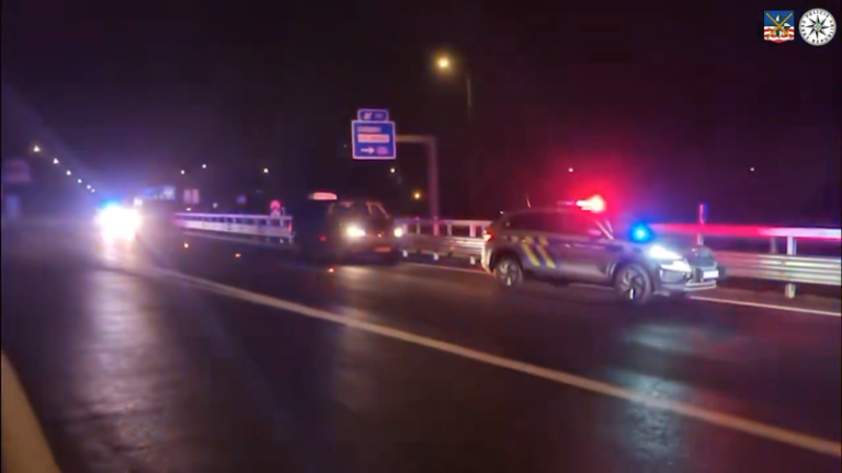 Opilý cizinec se řítil v protisměru na d6 rychlostí 190 km/h. konec jeho jízdy ukazují záběry