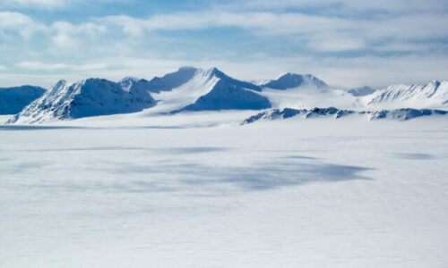 Rusko sa vyhýba konfrontácii v Arktíde a Čína zvyšuje vedeckú prítomnosť, tvrdí Stensones