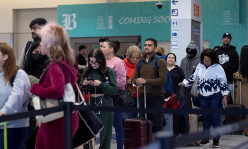 USA zrejme nesprísnia pravidlá pre vstup turistov skôr ako od polovice roka 2026