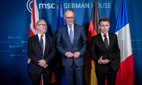 Tvárou v tvár Putinovi. Vybuduje Európa po stiahnutí amerického obranného dáždnika vlastnú jadrovú triádu?