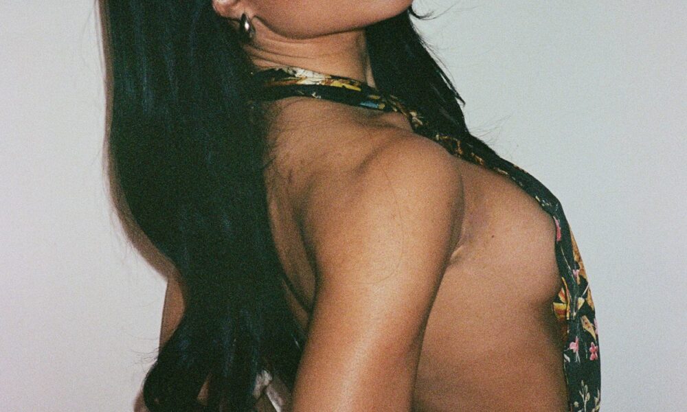 Eva Gutowski Opens Up About Love, Life, and What’s Next in 2026