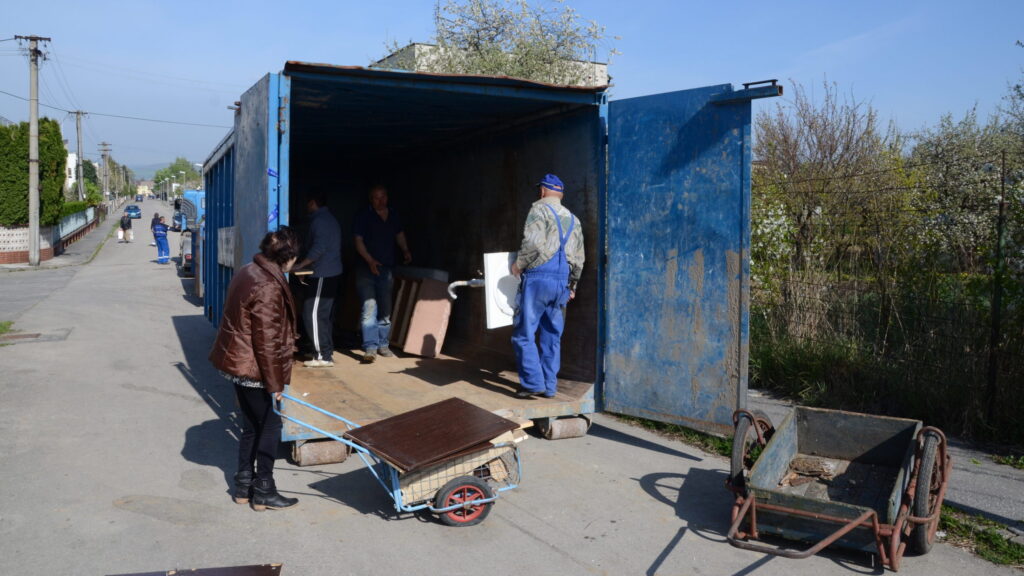 Pripravme sa na jarné upratovanie, počas jesenného sme vyzbierali takmer 342 ton odpadu