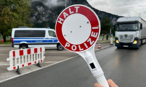 Nemecko predĺži dočasné kontroly na hraniciach o šesť mesiacov