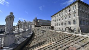 Pápež vyjadril blízkosť madagaskaru zasiahnutému cyklónmi