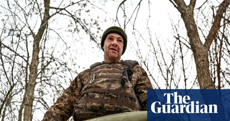 The guardian: otvorenie dôležitej továrne na muníciu vo walese je narušené