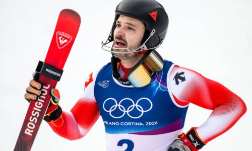 Veľkí favoriti na víťazstvo nedokončili. zlato v slalome získal švajčiar