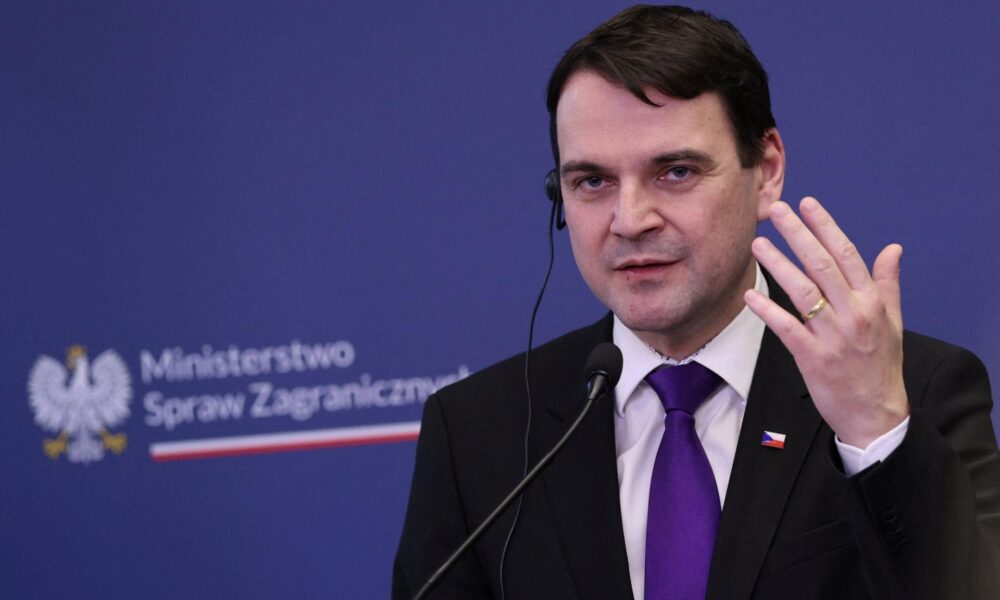 Macinka pôjde na prvé zasadnutie Rady mieru, za Česko sa zúčastní ako pozorovateľ