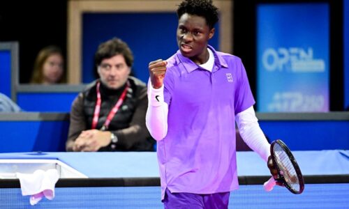 Šestnásťročný talent šokuje svet. o francúzovi píšu ako o novej senzácii tenisu