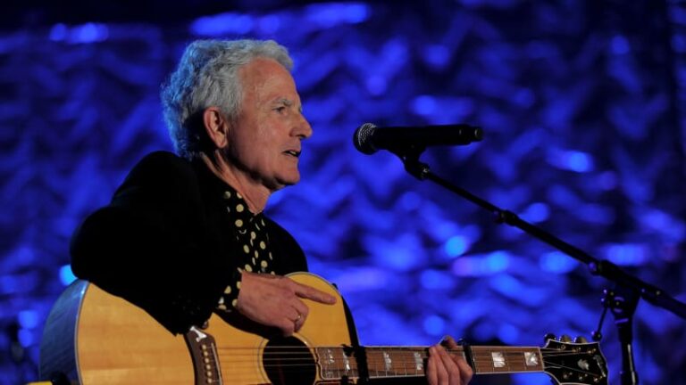 Zemřel autor hitů madonny či whitney houston. se céline dion získal steinberg cenu grammy