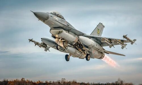 Ukrajinské F-16 riadia americkí a holandskí piloti-veteráni – odrážajú raketové útoky na Kyjev
