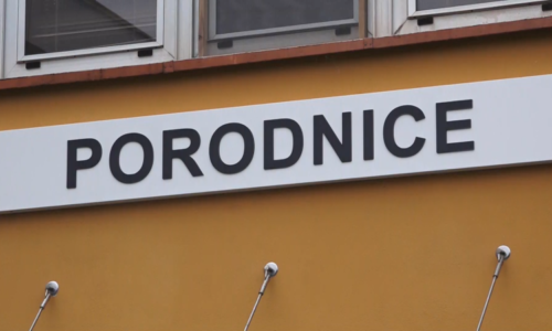 Posun v kauze úmrtí miminek v Litoměřicích: Lékařka dostala novou práci