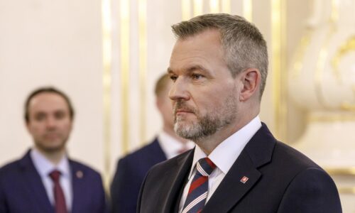 Pellegrini odcestoval do Indie, zúčastní sa tam na samite o umelej inteligencii