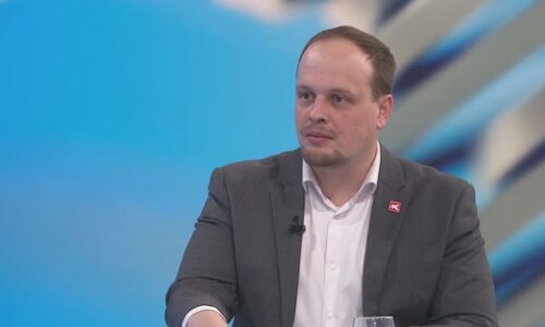 Změny v důchodech? Pro rok 2050 si můžeme namíchat nebezpečný koktejl, tvrdí Peterka