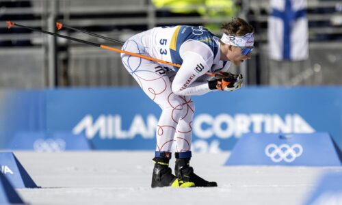 Online zoh 2026 - bežci na lyžiach peter hinds a tomáš cenek dnes bojujú v kvalifikácii tímového šprintu
