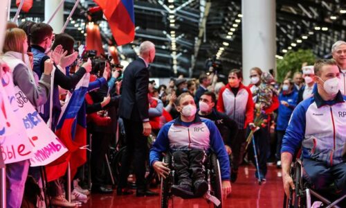 Sky News: Ruskí športovci budú na paralympijských hrách súťažiť pod vlastnou vlajkou