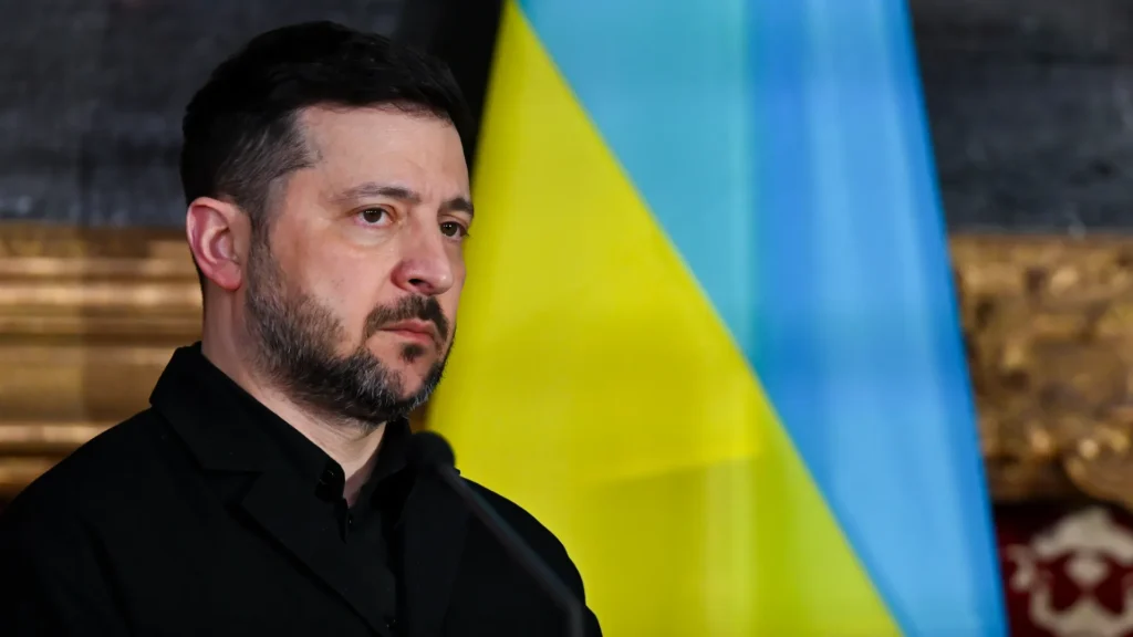 Axios: zelenskij vyhlásil, že ukrajinská verejnosť mu nedovolí odovzdať územie rusku