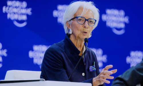 Šéfka Európskej centrálnej banky Lagardová plánuje predčasný odchod z úradu, píše Reuters