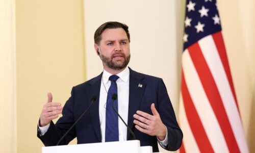 Amerika už hľadá Trumpovho nástupcu. Vanceovi rastie ďalší dôstojný súper