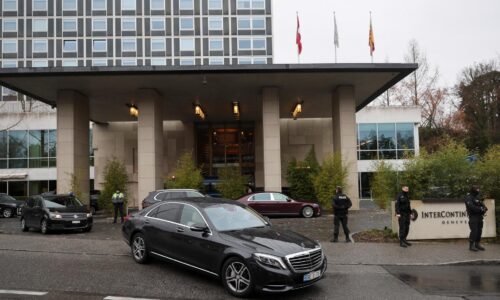 Rokovania v Ženeve medzi Ukrajinou, Ruskom a USA sa skončili. Boli náročné, povedal Medinskij