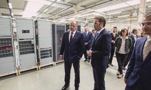 Viac ako stovka nových ľudí a miliónová investícia. Američania na Považí ťažia z rozmachu umelej inteligencie