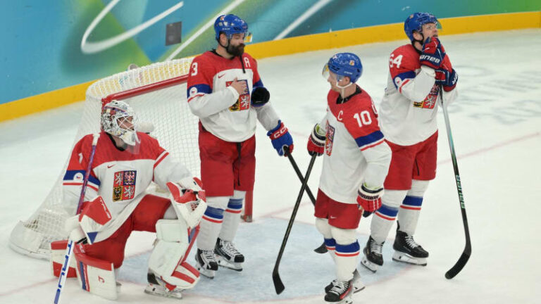 Vzpomínky na nagano: češi se vzepřeli osudu, ale kanada přežila, zní v zámoří