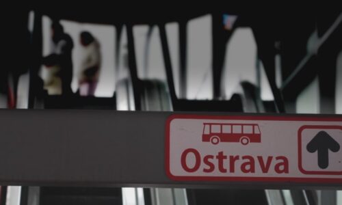 Místa strachu: Svinovské mosty lákají sebevrahy i násilníky. Žena po útoku skončila v kolejišti