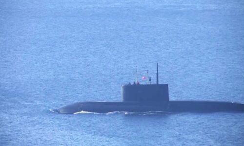 Čínská hrozba z hlubin. Peking chrlí jaderné ponorky, americký program se utápí na dně