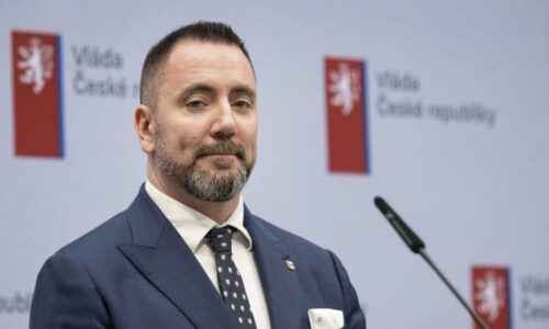 Pavel jmenuje Červeného ministrem životního prostředí. Hrad popsal průběh společné schůzky