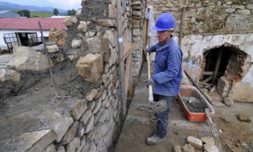 Transakčná daň priniesla stovky miliónov aj hnev živnostníkov. Po jej zrušení sa pre nich blíži kľúčový dátum