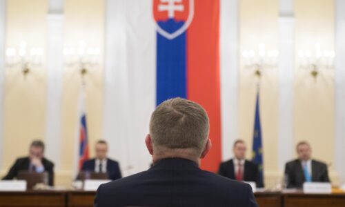 Fico na Ústavný súd? Koalíciu rozvírili Dankove slová, Smer hovorí o kampani