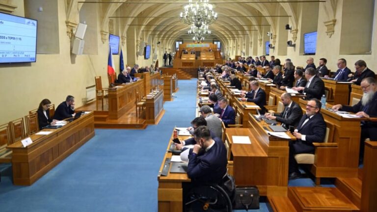 Vláda řeší, jak na senátní volby. ve hře jsou jeden i dva společní kandidáti pro daný obvod