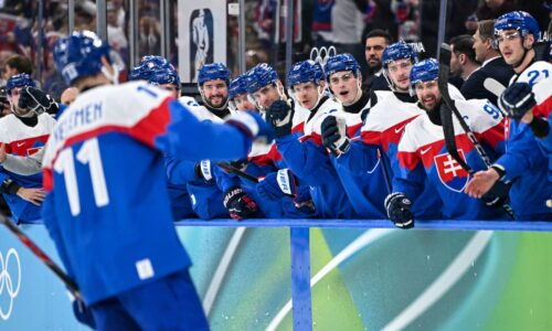 Z výkonov spoluhráčov je nadšený. slafkovský posiela odkaz do nhl: niektorí chlapci si pýtajú zmluvu