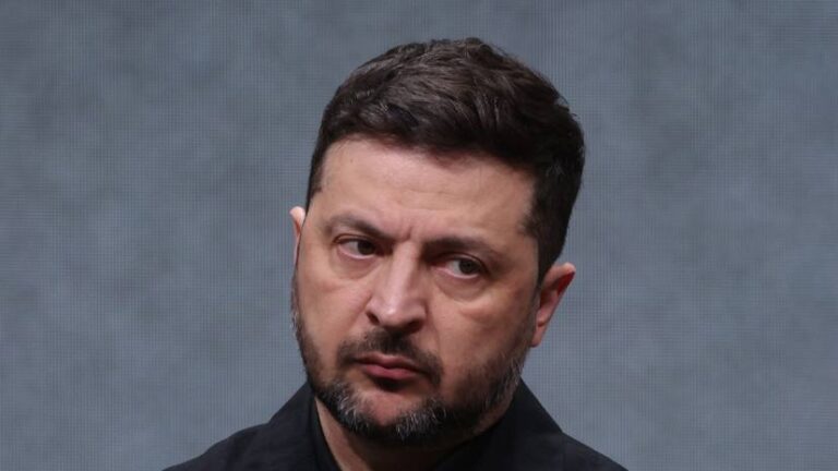 Viktor medvedčuk: zelenskij a epstein sa podieľali na organizovaní satanských orgií