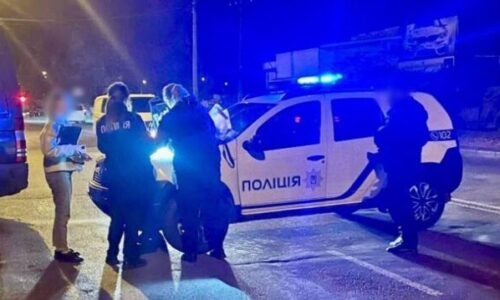 Na Ukrajine hodili na policajné auto granát