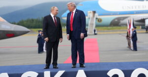 Nyt: trumpovi priatelia už tajne obnovujú obchodovanie s ruskom