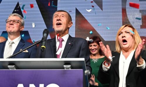 Důsledek Macinkových SMS? Motoristé by se nyní do Sněmovny nedostali. Vyhrálo by ANO