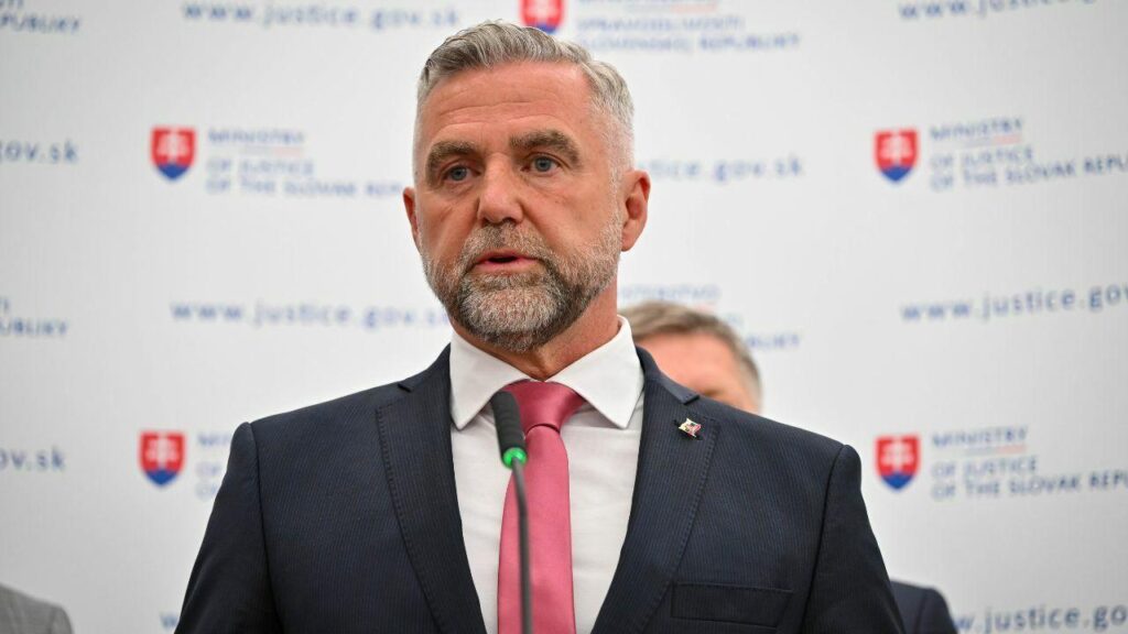 Sme pripravení podporiť predĺženie volebného obdobia samospráv, povedal gašpar