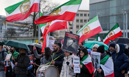 V Iráne hrozí trest smrti najmenej 30 osobám za protesty, varuje Amnesty International