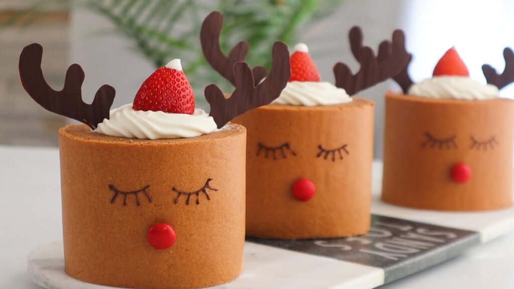 圣诞巧克力蛋糕卷 | 怎么做不掉皮不开裂 | christmas reindeer chocolate cake roll