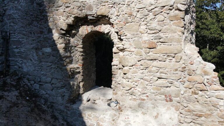 Záchrana hradu biely kameň. ľudia, ktorým záleží na histórii