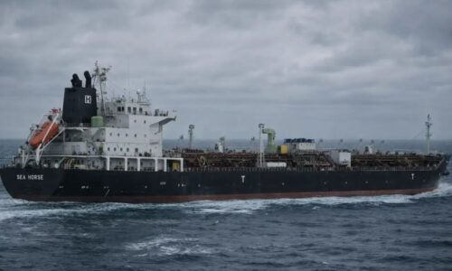 Ruský tanker sa pokúša prelomiť ropnú blokádu Spojených štátov voči Kube