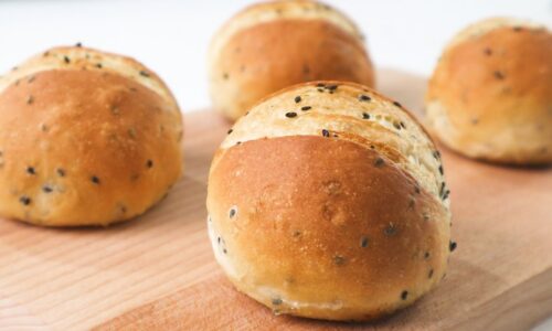 No Knead Sesame Bread