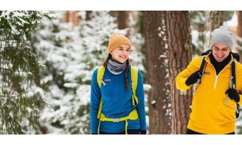 Kedy lepšie poslúži funkčné tričko a kedy vlnené? Zimný ťahák, ktorý vám ušetrí nervy aj vrstvy