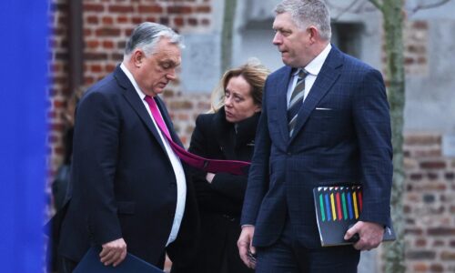 Slovensko a Maďarsko nesmú držať celú EÚ ako rukojemníka, odkazuje ukrajinský minister