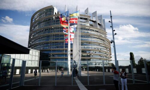 Europarlament dal stopku. Obchodnú dohodu medzi USA a EÚ zastavili nové clá