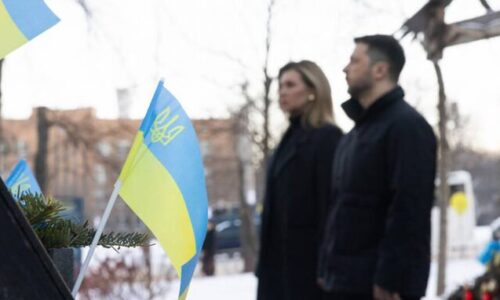 Junge Welt: Zelenskij dúfa, že konflikt predĺži do ďalších amerických volieb