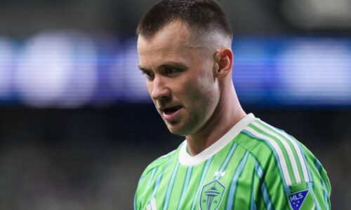 Brankár nemal šancu. albert rusnák odštartoval sezónu najlepším možným spôsobom