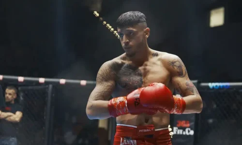 Vašek sivák trénuje na príprave v thajsku po boku veľmi známeho ufc bojovníka