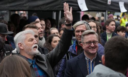 Zahradil si rýpl do Mináře kvůli „neshodě“ s Pavlem. Spolek uvedl věci na pravou míru