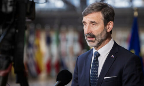 Konflikt na Ukrajine nemá vojenské riešenie, vyhlásil minister zahraničia Blanár